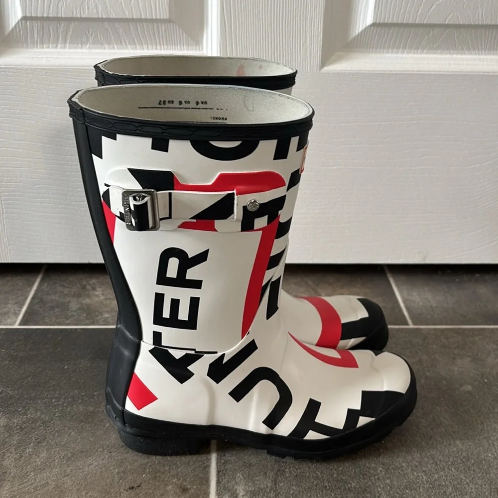 Amazing hunter rain boots